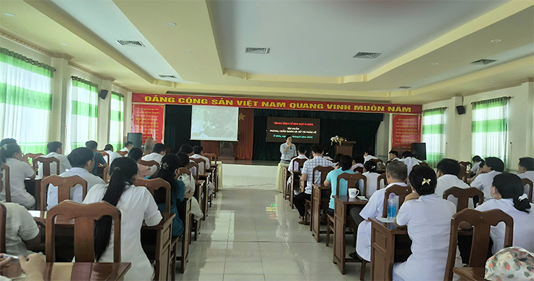 Tập huấn phòng, chẩn đoán và xử trí phản vệ: Nâng cao năng lực cấp cứu, bảo đảm an toàn người bệnh